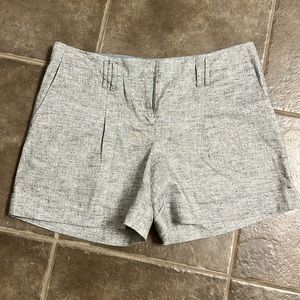 Loft stylish pleated short